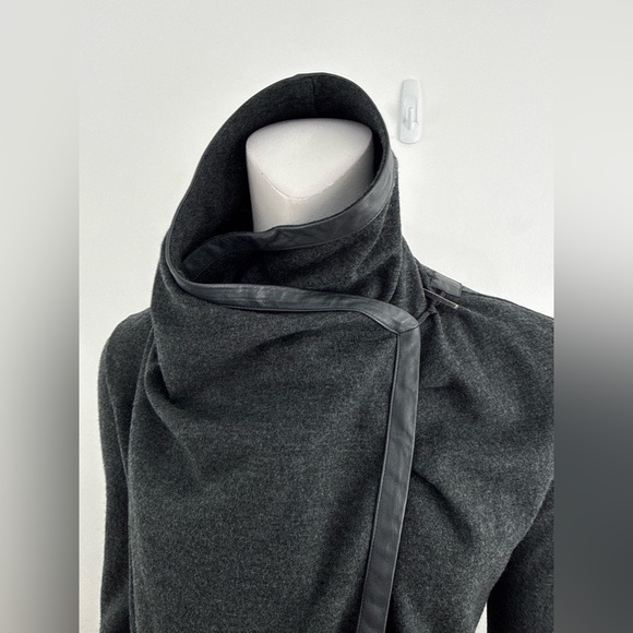Helmut Lang Charcoal Gray Draped wool and leather jacket size S - Picture 4 of 10